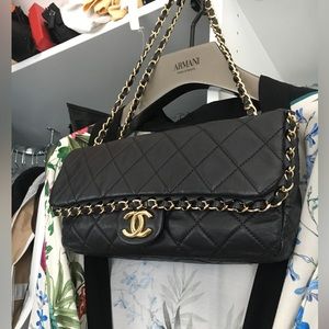 EXTREMELY RARE ! CHANEL chain around NWT 💯